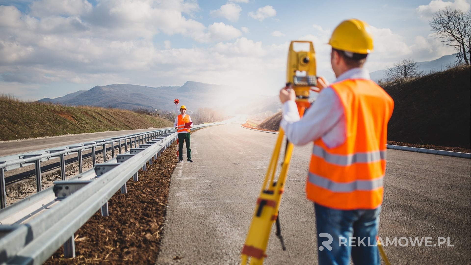 Kamizelka reklamowa używana w różnych branżach